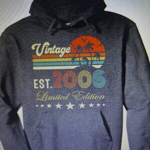 Vintage Style Est 2006 Limited Edition Pullover Hoodie Unisex Large Brand New
